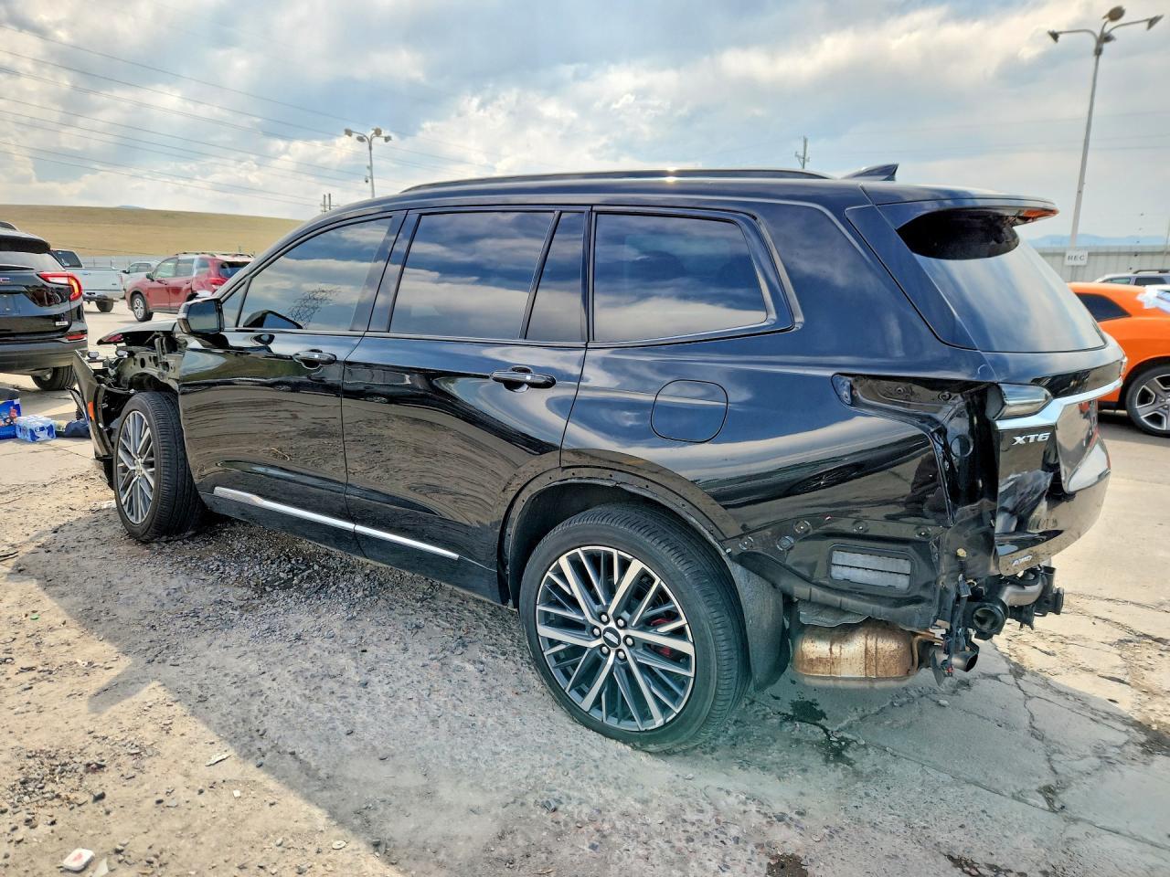2023 Cadillac Xt6 Sport Platinum - Фото 2