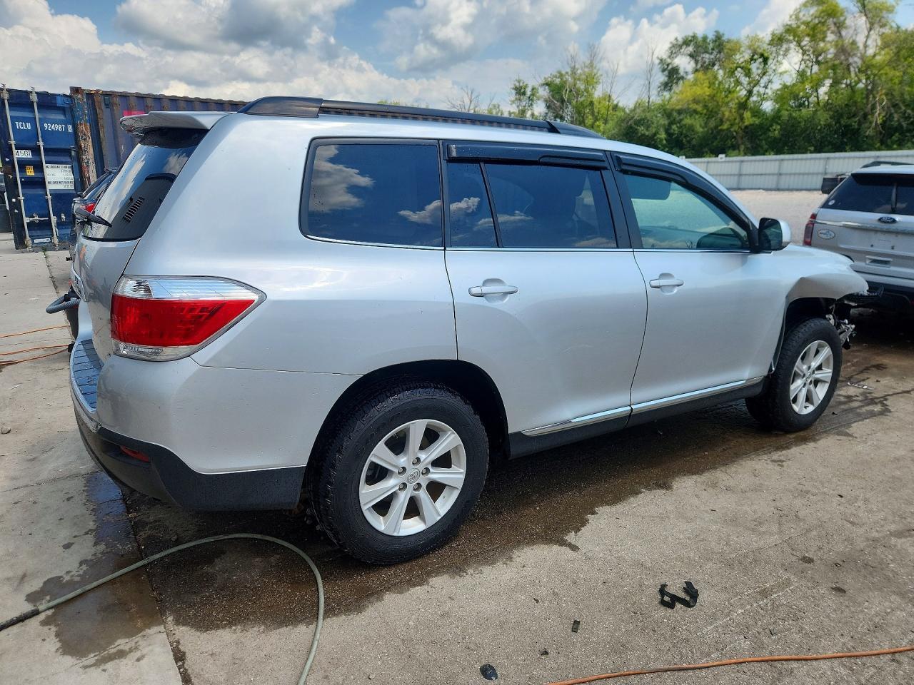 2012 Toyota Highlander Se - Фото 3