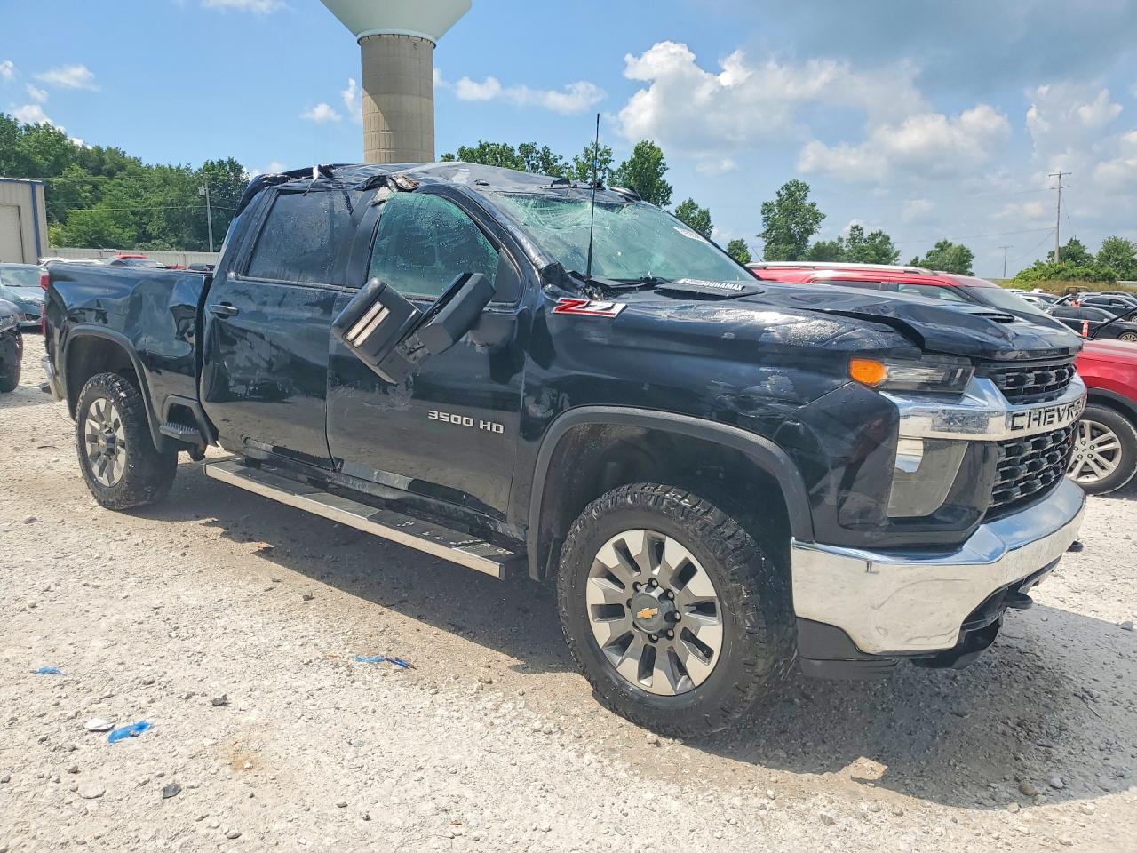 2023 Chevrolet Silverado K3500 Lt - Image 4
