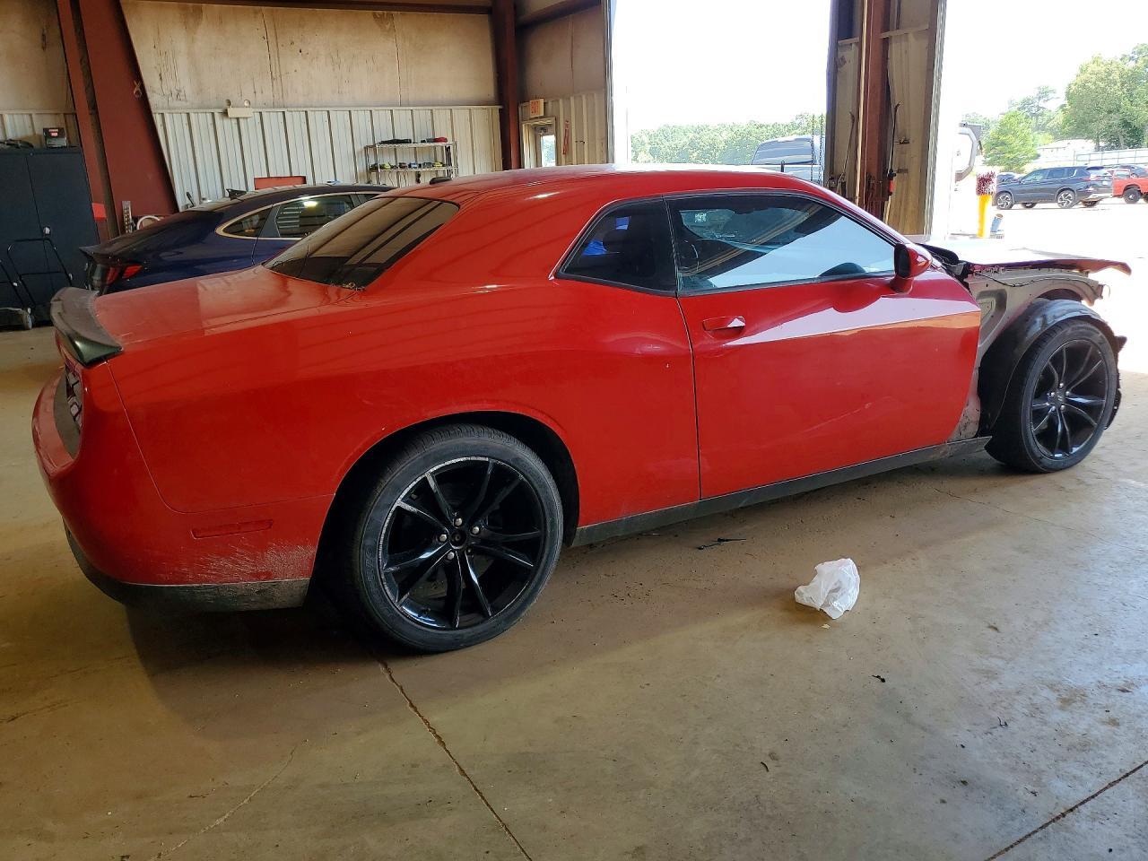 2016 Dodge Challenger Sxt - Фото 3