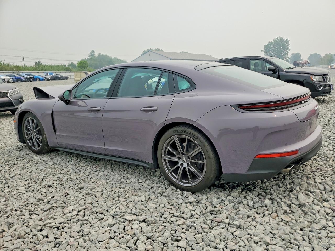 2025 Porsche Panamera Base - Image 2