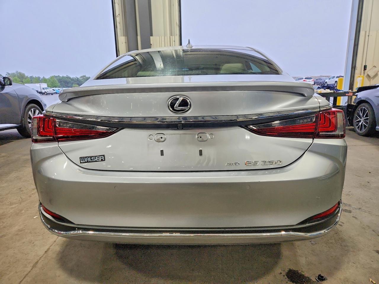 2022 Lexus Es 250 Base - Фото 6