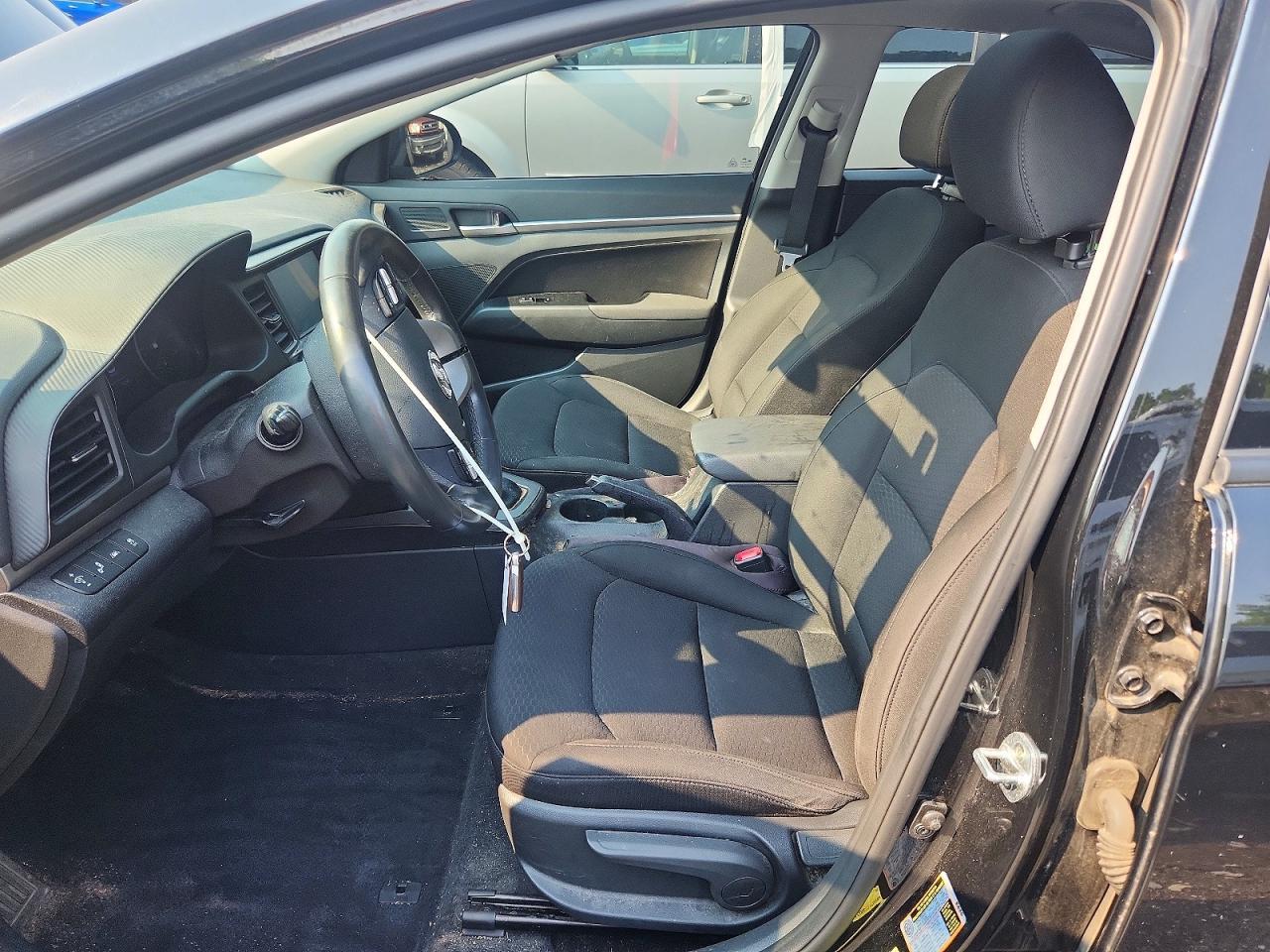 2020 Hyundai Elantra Value Edition - Фото 7