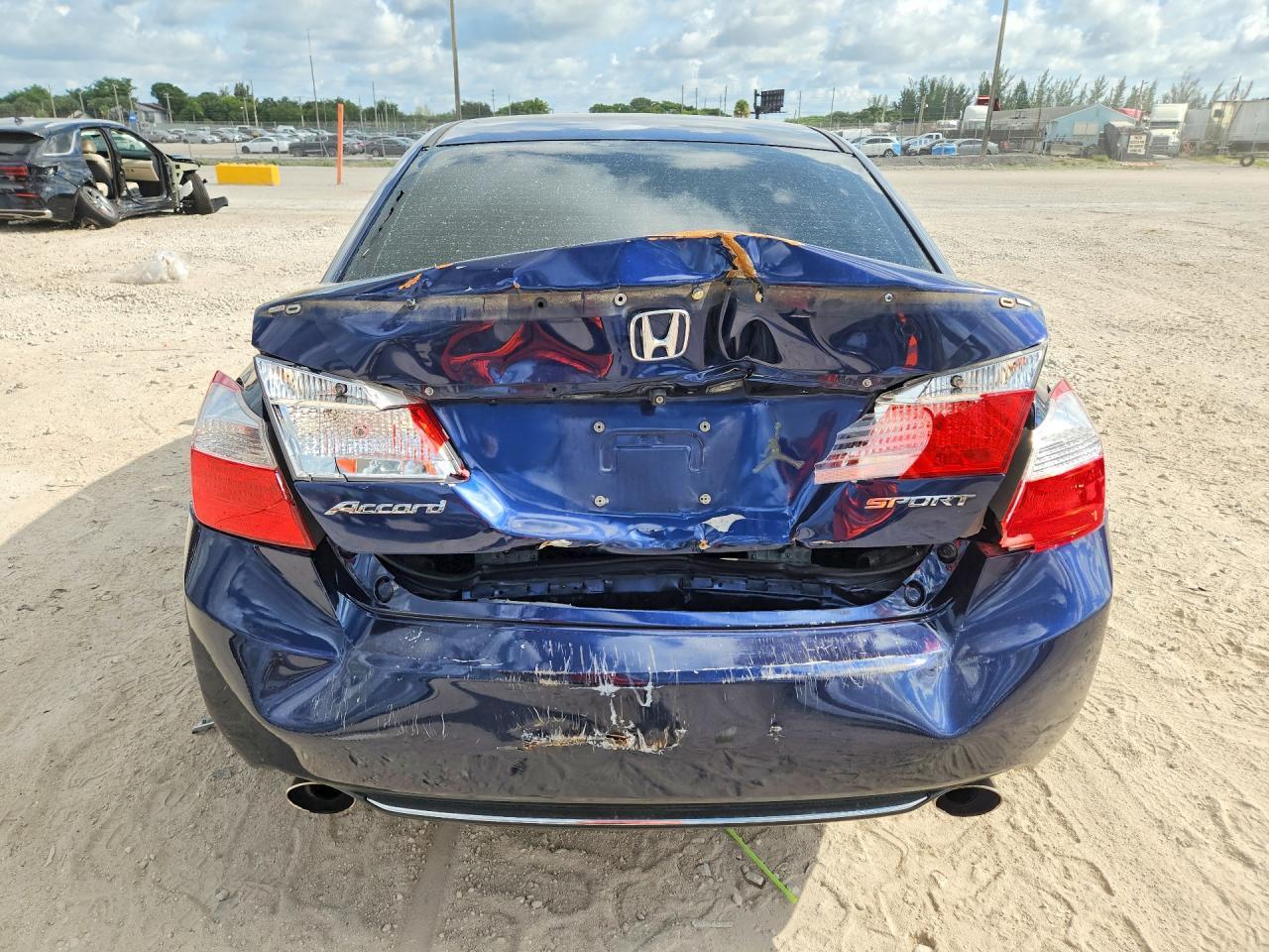 2014 Honda Accord Sport - Image 6