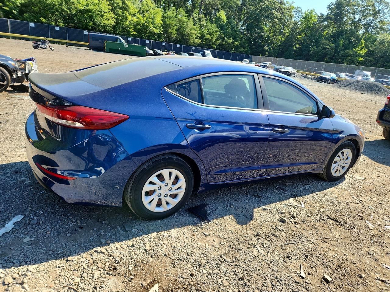 2018 Hyundai Elantra Se - Фото 3