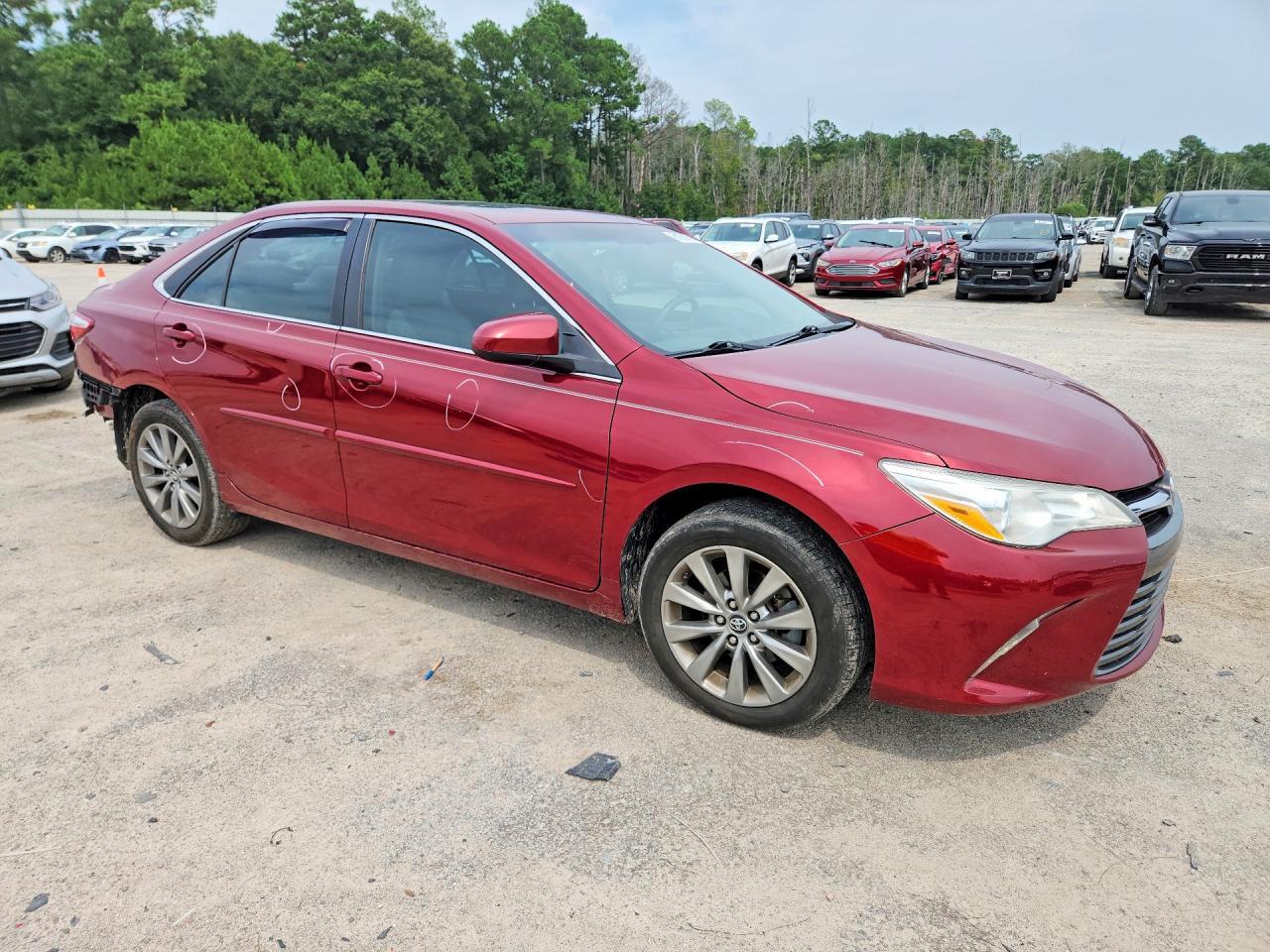 2017 Toyota Camry Xle - Фото 4