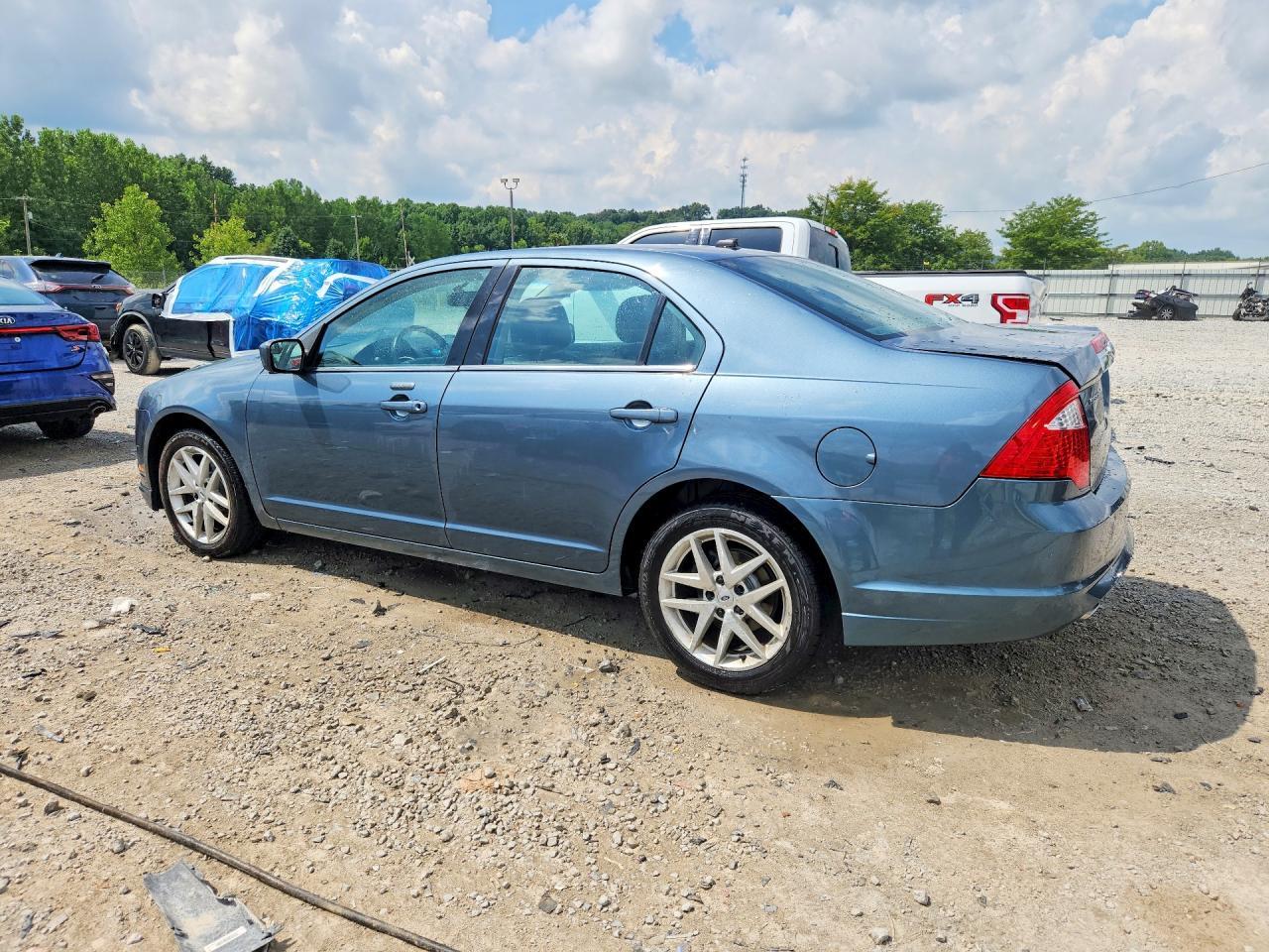 2012 Ford Fusion Sel - Image 2