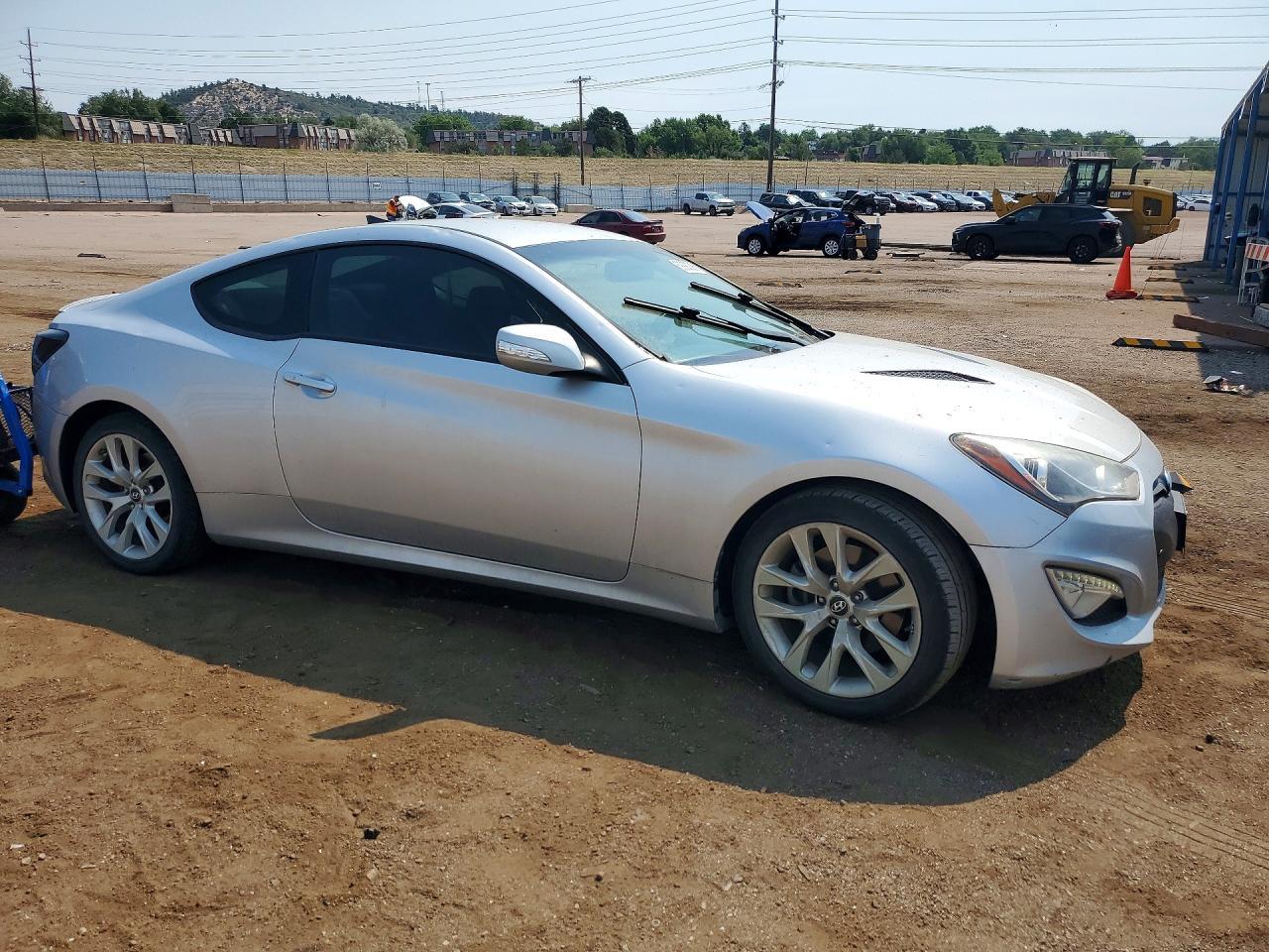 2016 Hyundai Genesis Coupe 3.8L - Фото 4