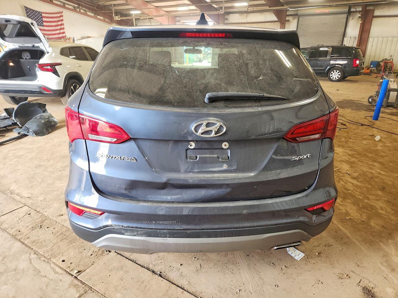 2017 Hyundai Santa Fe Sport 2.4L - Фото 6