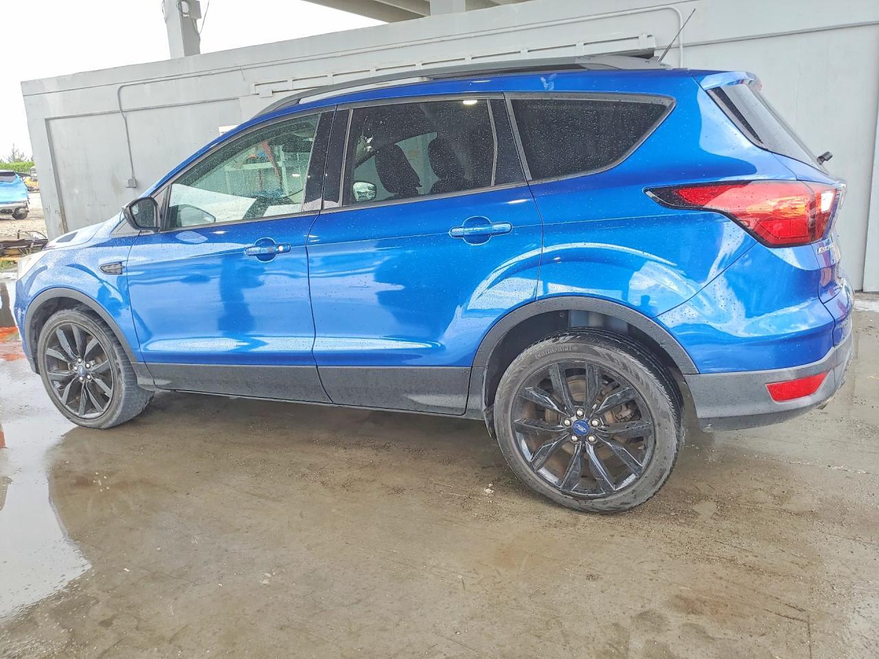 2019 Ford Escape Se - Image 2