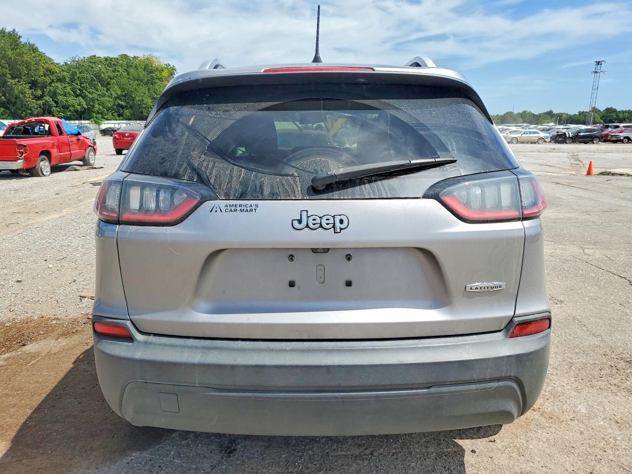 2019 Jeep Cherokee Latitude - Фото 6