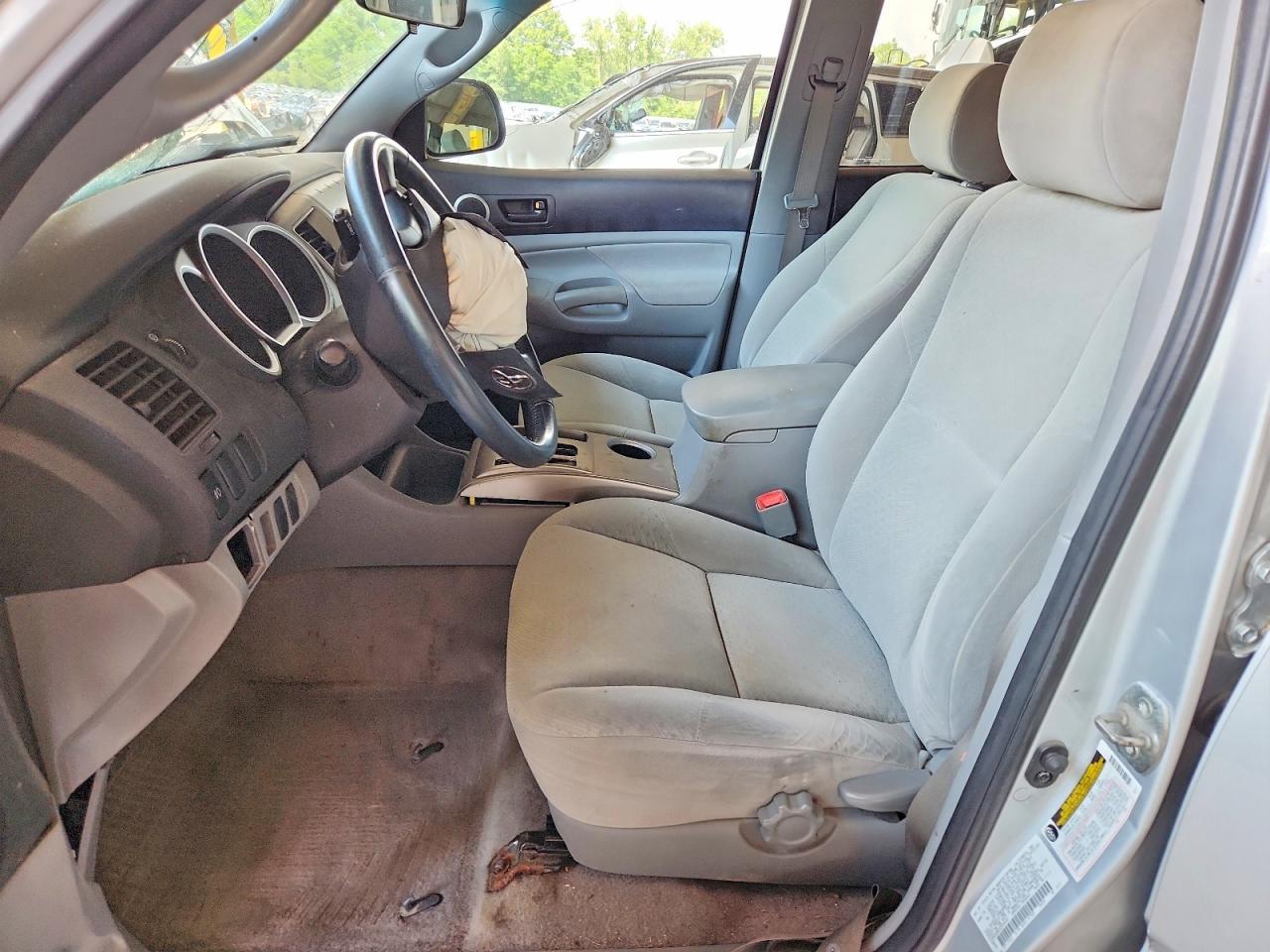 2005 Toyota Tacoma Double Cab Long Bed - Image 7