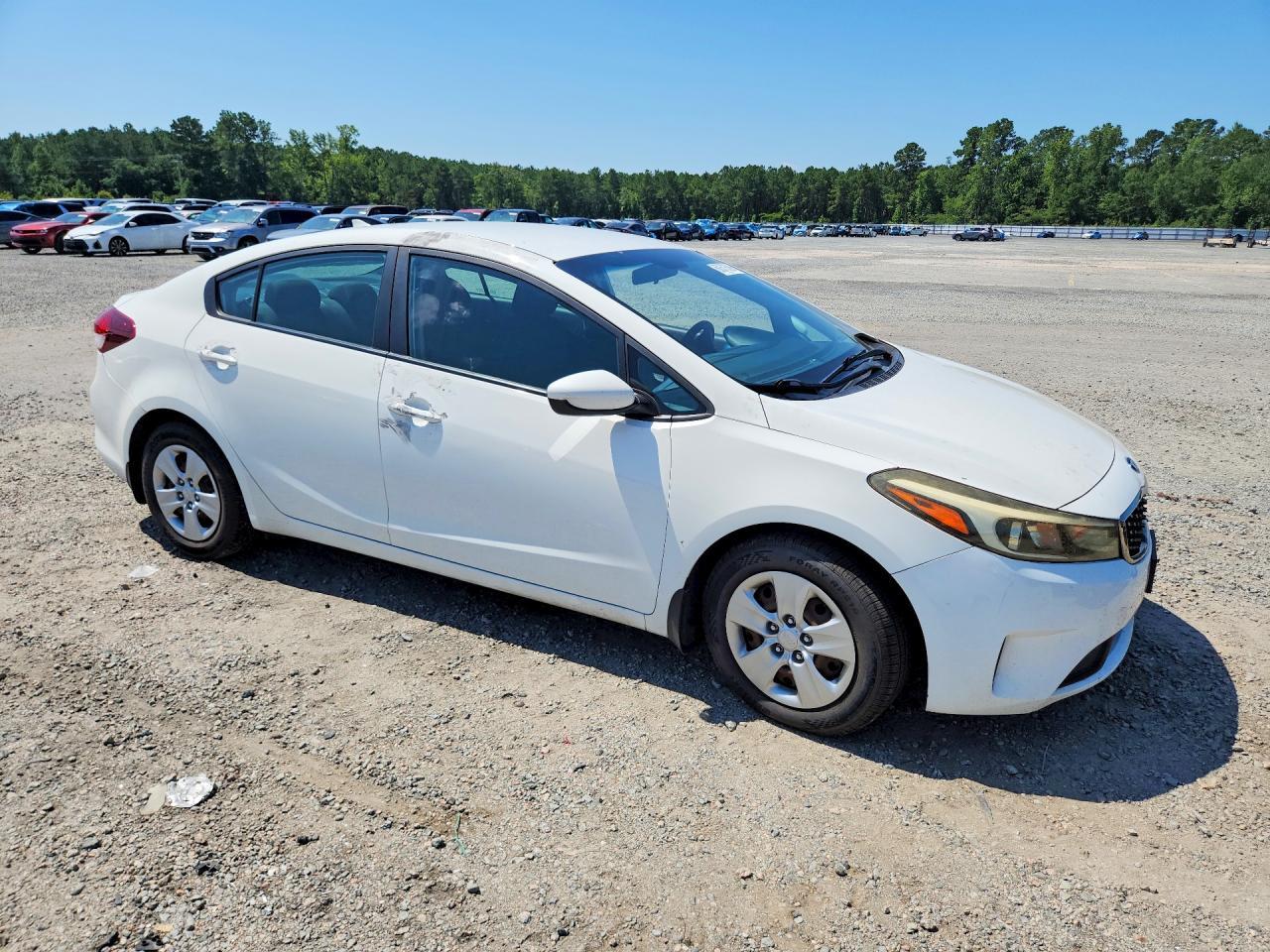 2017 Kia Forte Lx - Image 4