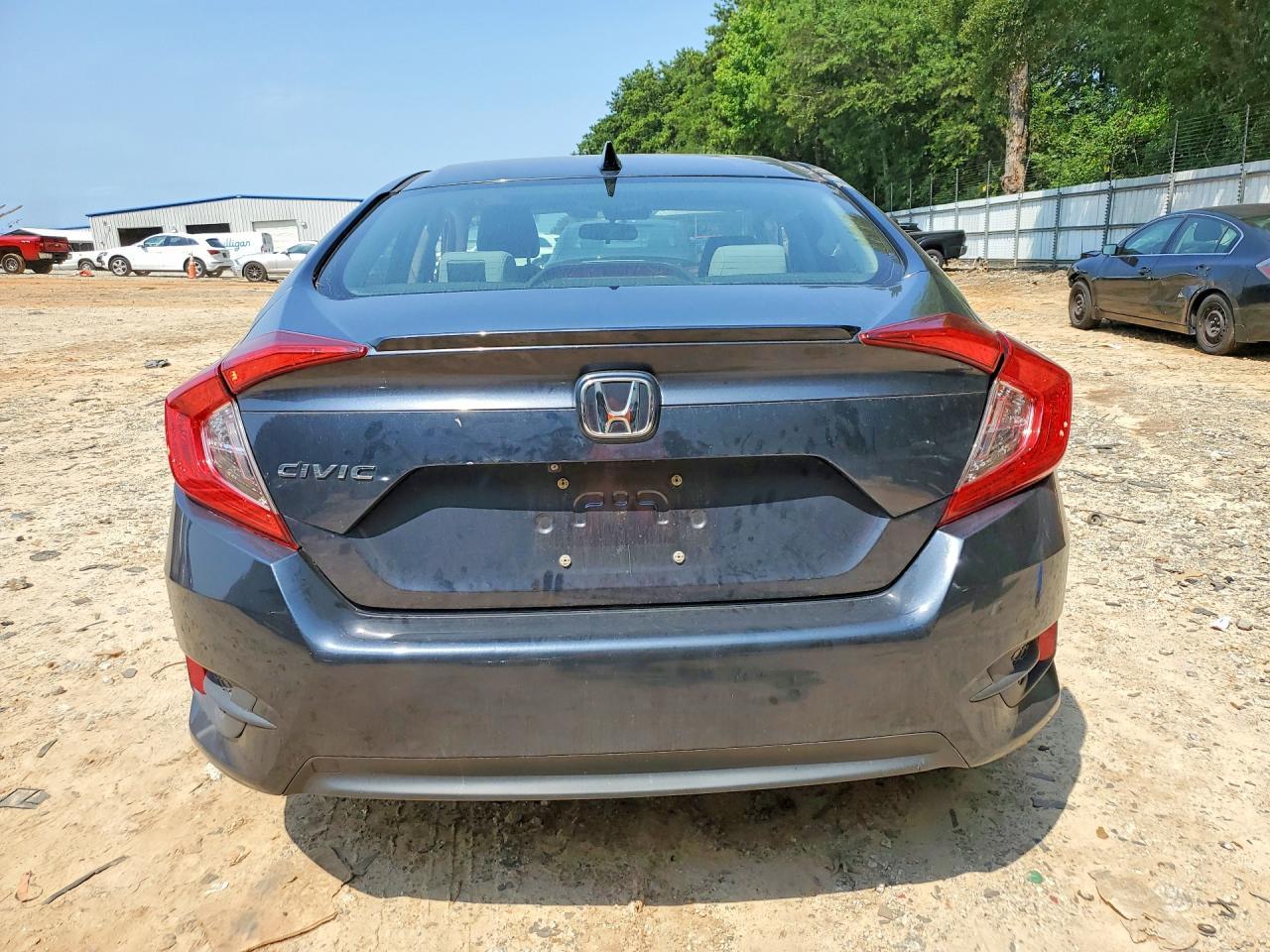 2018 Honda Civic Ex - Image 6