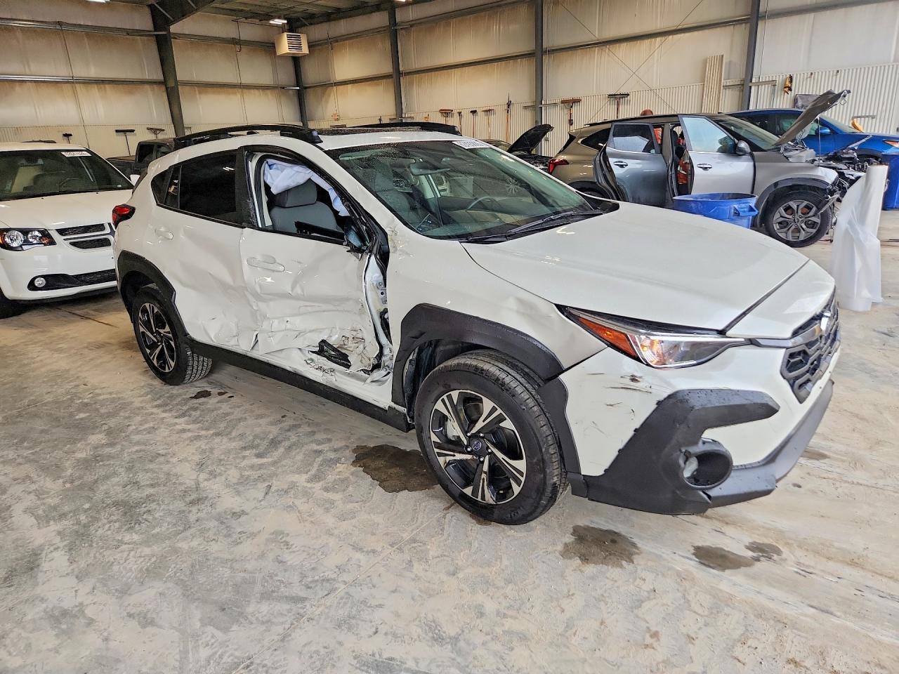 2025 Subaru Crosstrek Premium - Фото 4