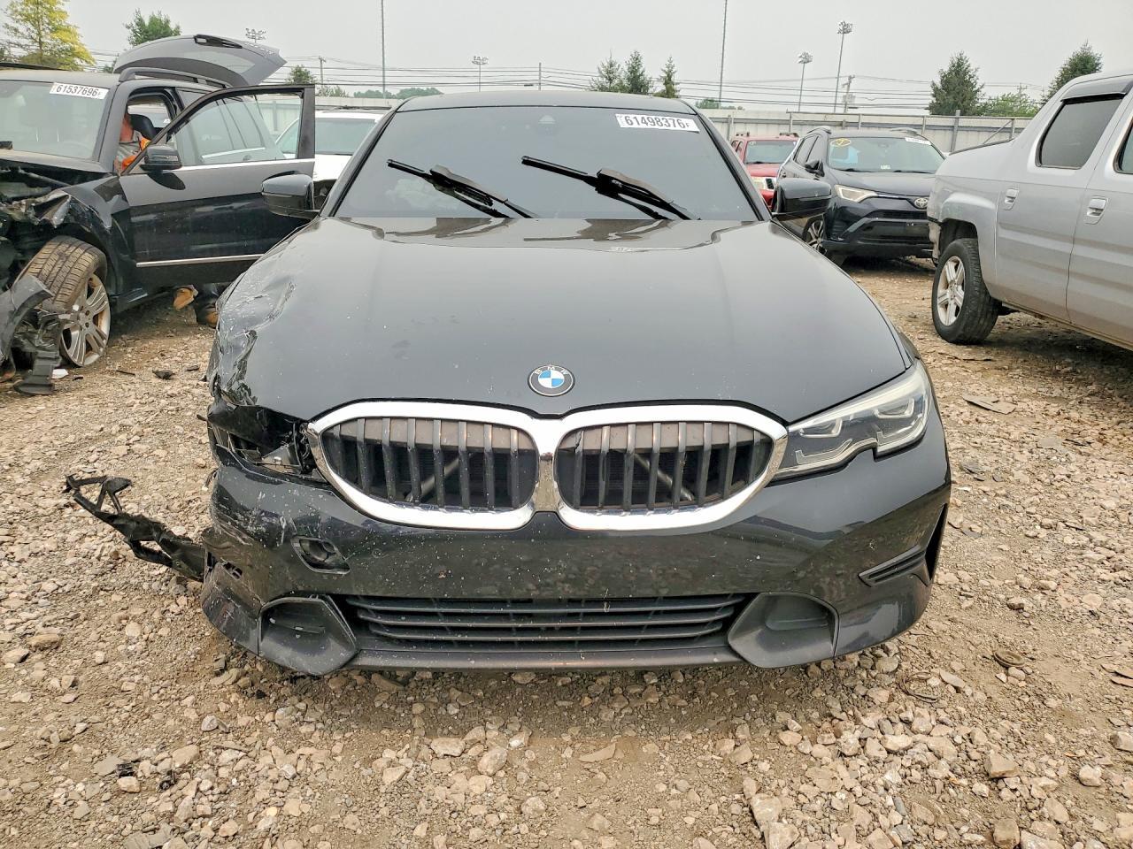 2020 BMW 330I - Фото 5