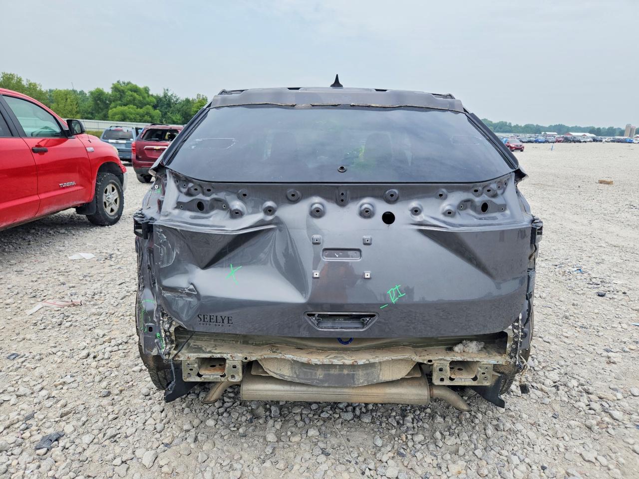 2022 Ford Edge Se - Фото 6