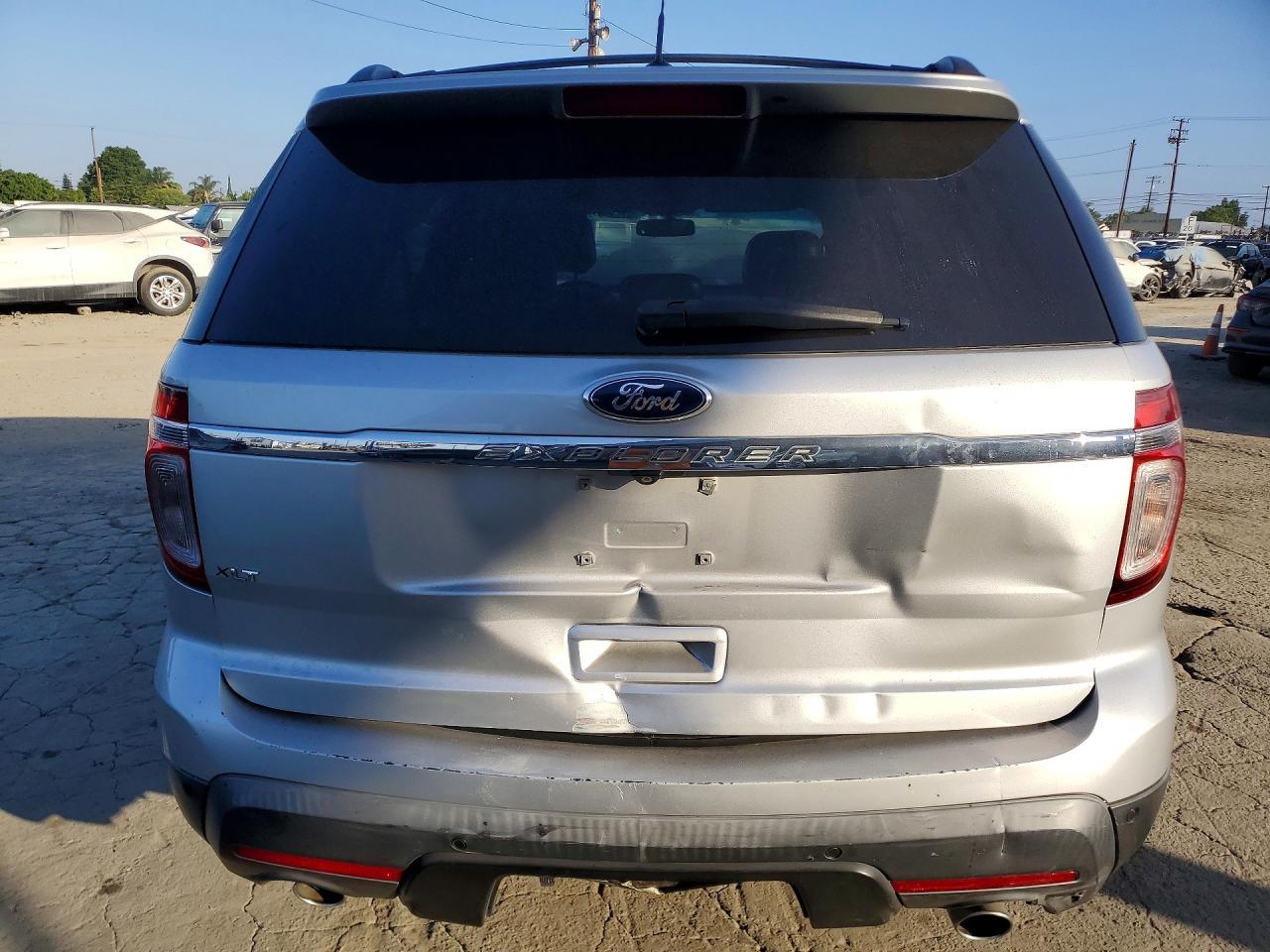 2014 Ford Explorer Xlt - Фото 6