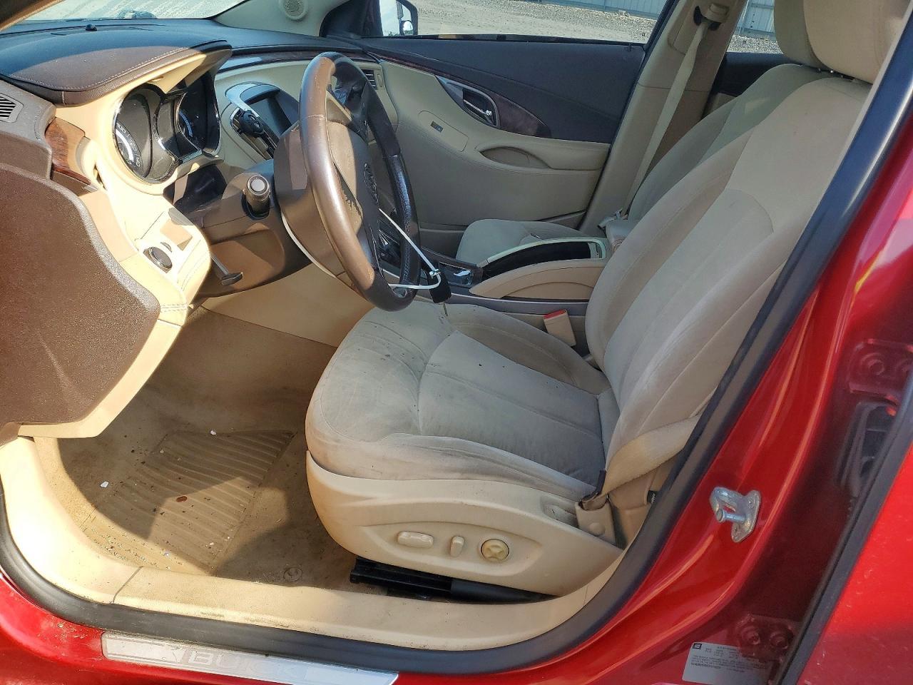 2012 Buick Lacrosse Convenience - Image 7