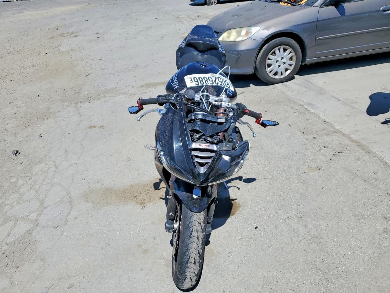 2009 Triumph Motorcycle Daytona 675 - Фото 5