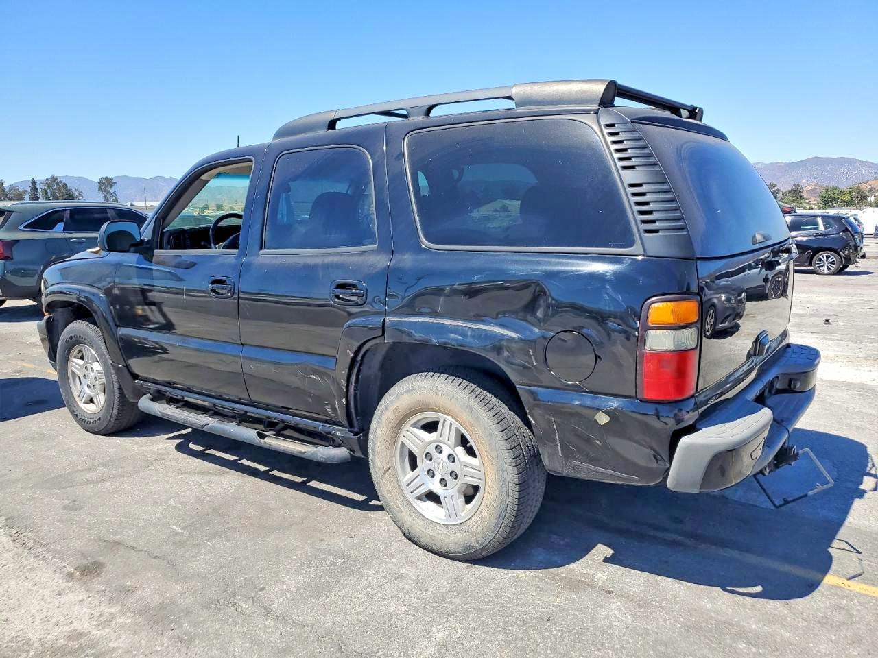 2005 Chevrolet Tahoe K1500 - Фото 2