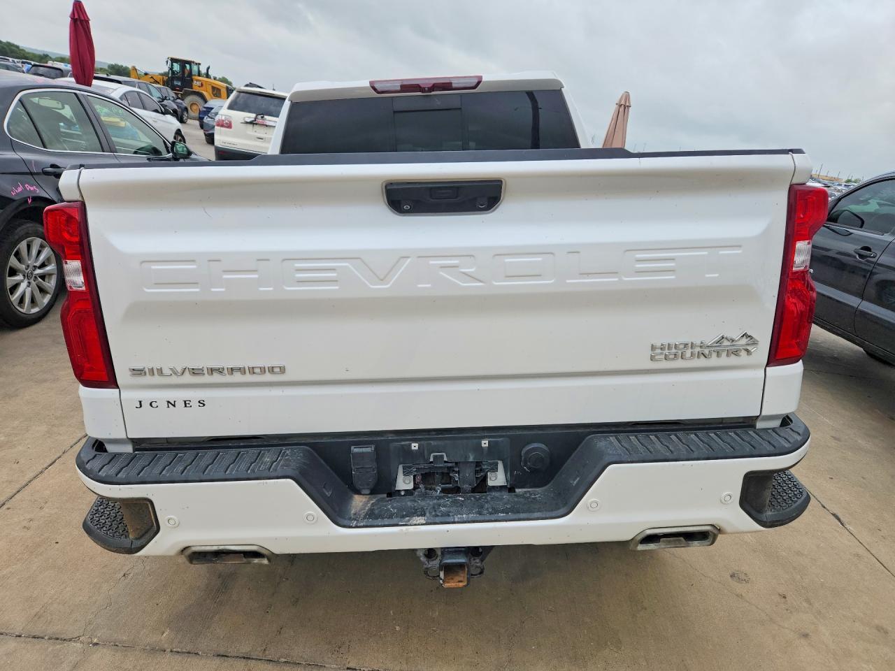 2022 Chevrolet Silverado K1500 High Country - Фото 6