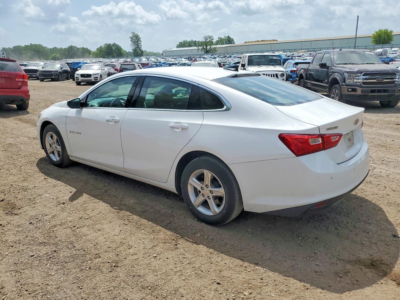 2024 Chevrolet Malibu Ls - Image 2
