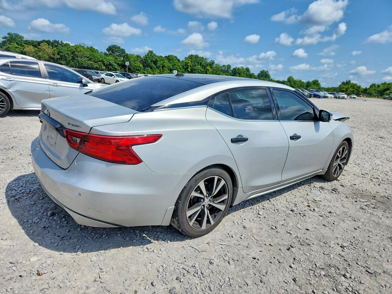 2017 Nissan Maxima 3.5 S - Фото 3