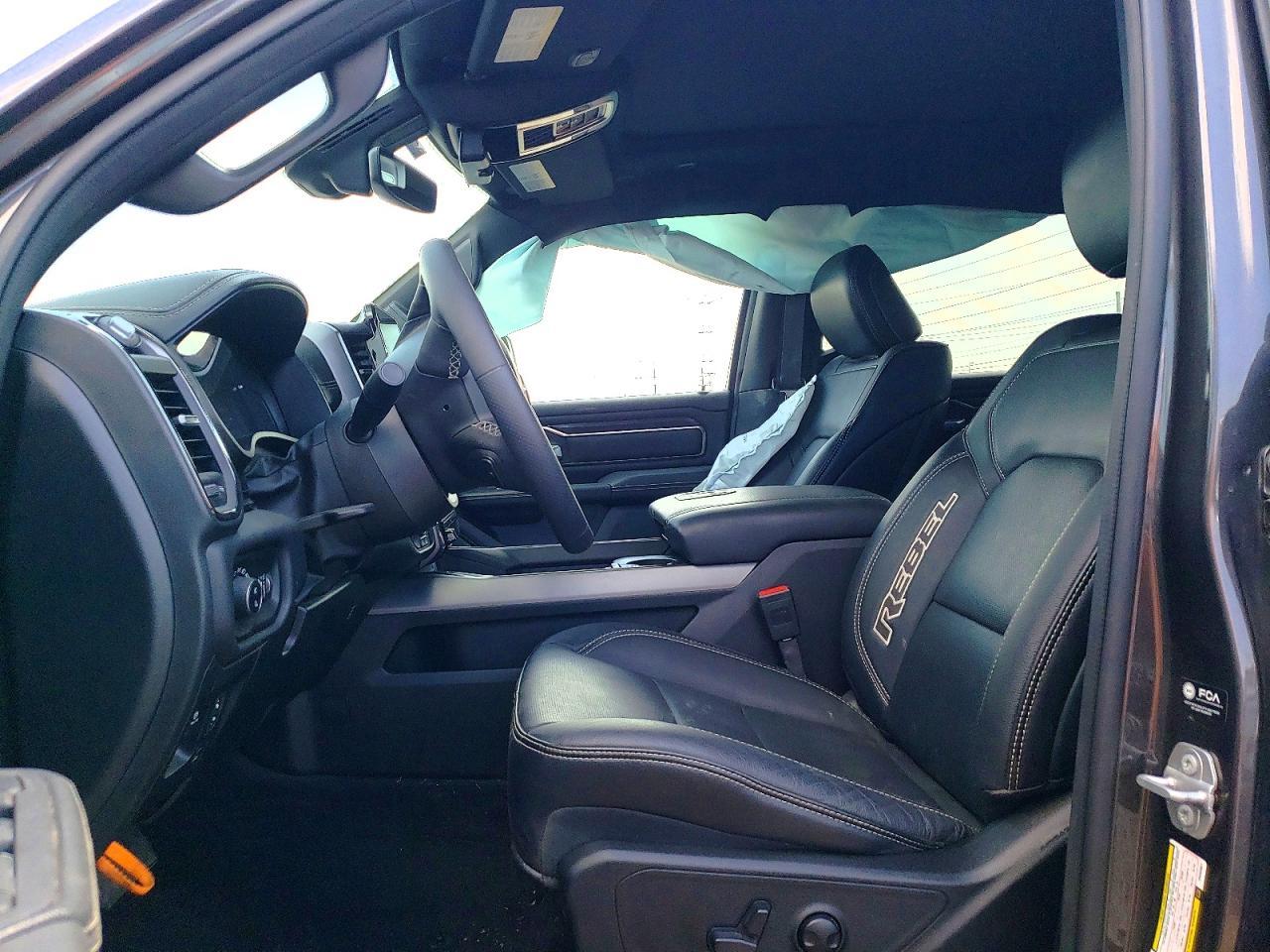 2025 Ram 1500 Rebel - Фото 7