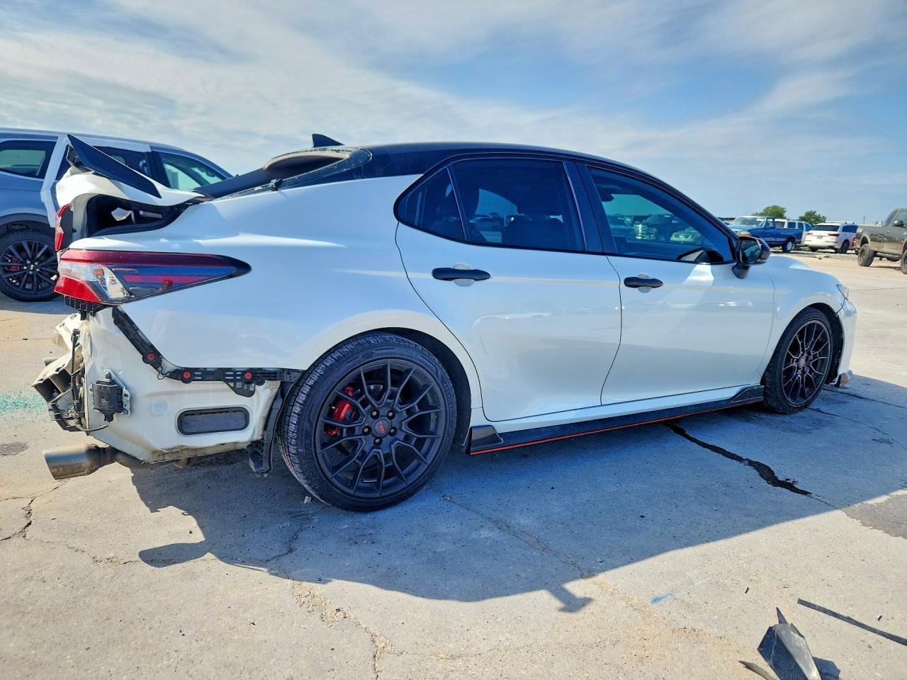2022 Toyota Camry Trd - Фото 3