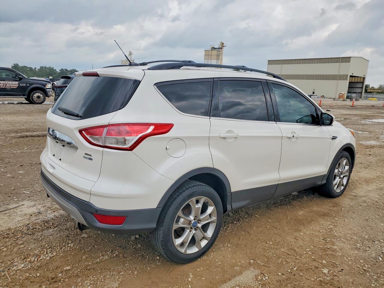 2013 Ford Escape Sel - Image 3