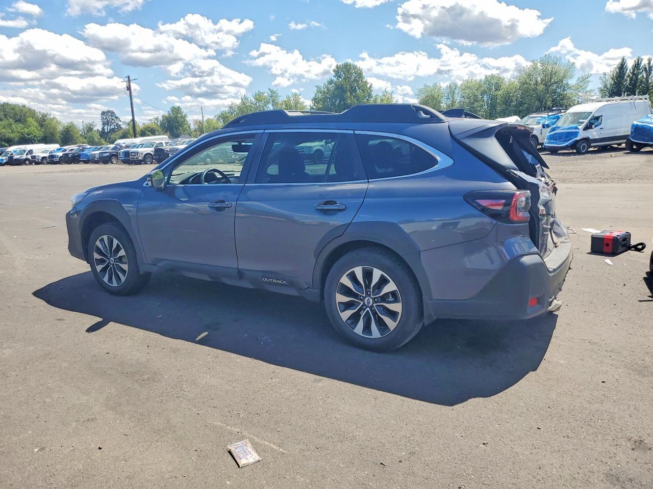 2025 Subaru Outback Limited - Фото 2