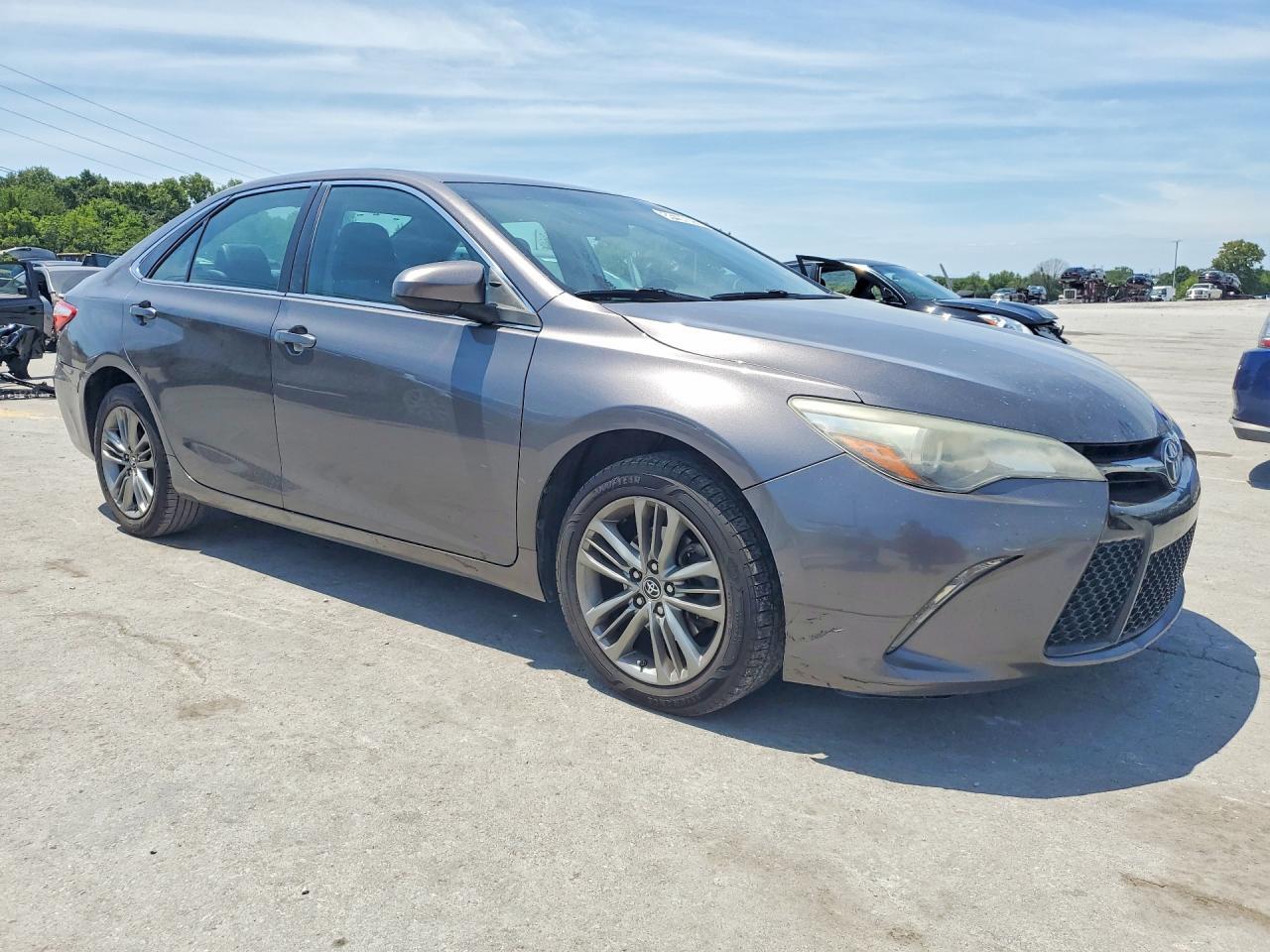 2015 Toyota Camry Se - Фото 4