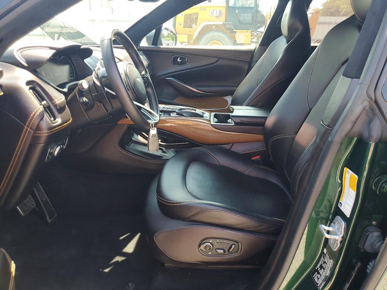 2021 Aston Martin Dbx - Image 7