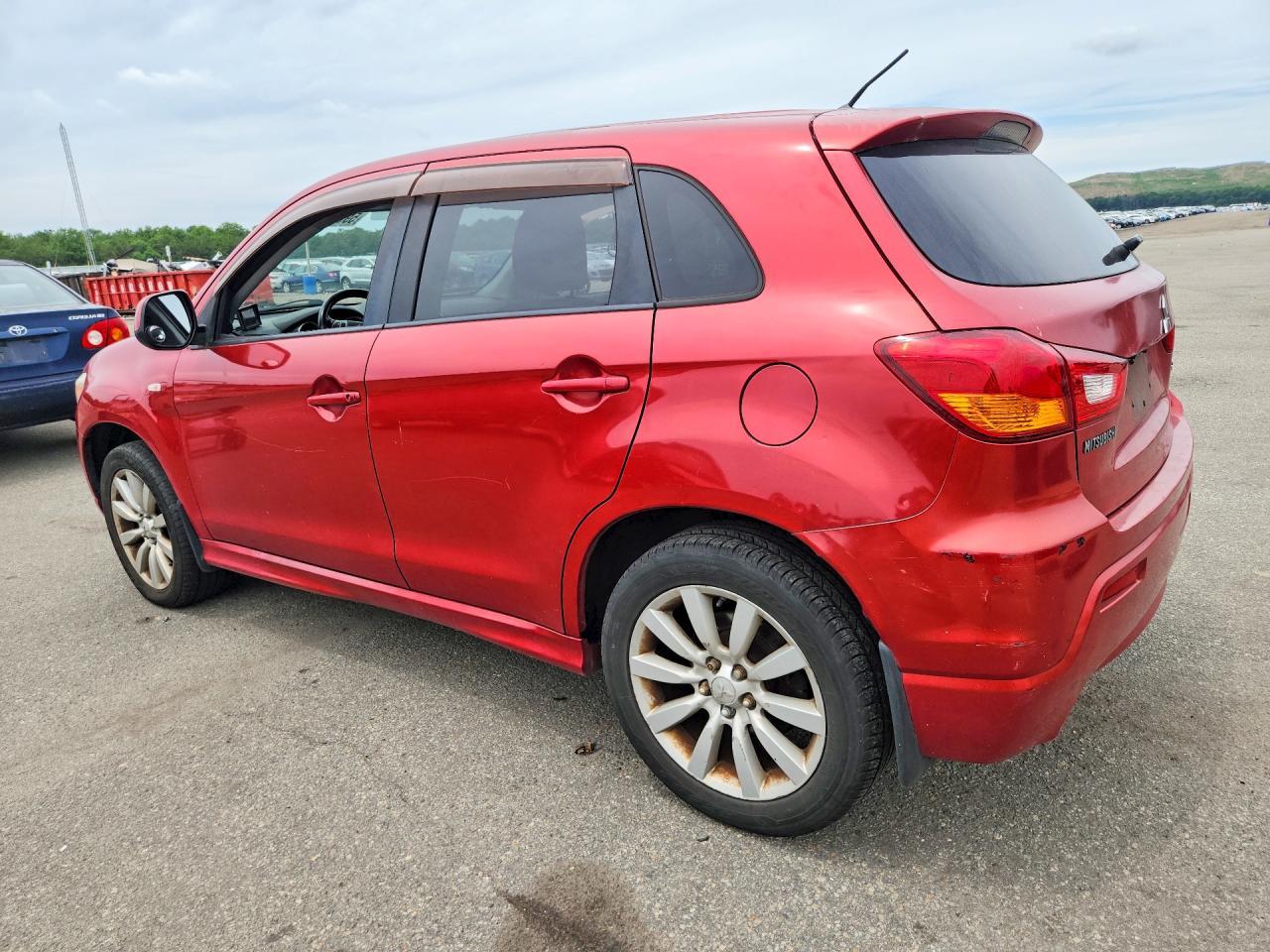 2011 Mitsubishi Outlander Sport Se - Фото 2