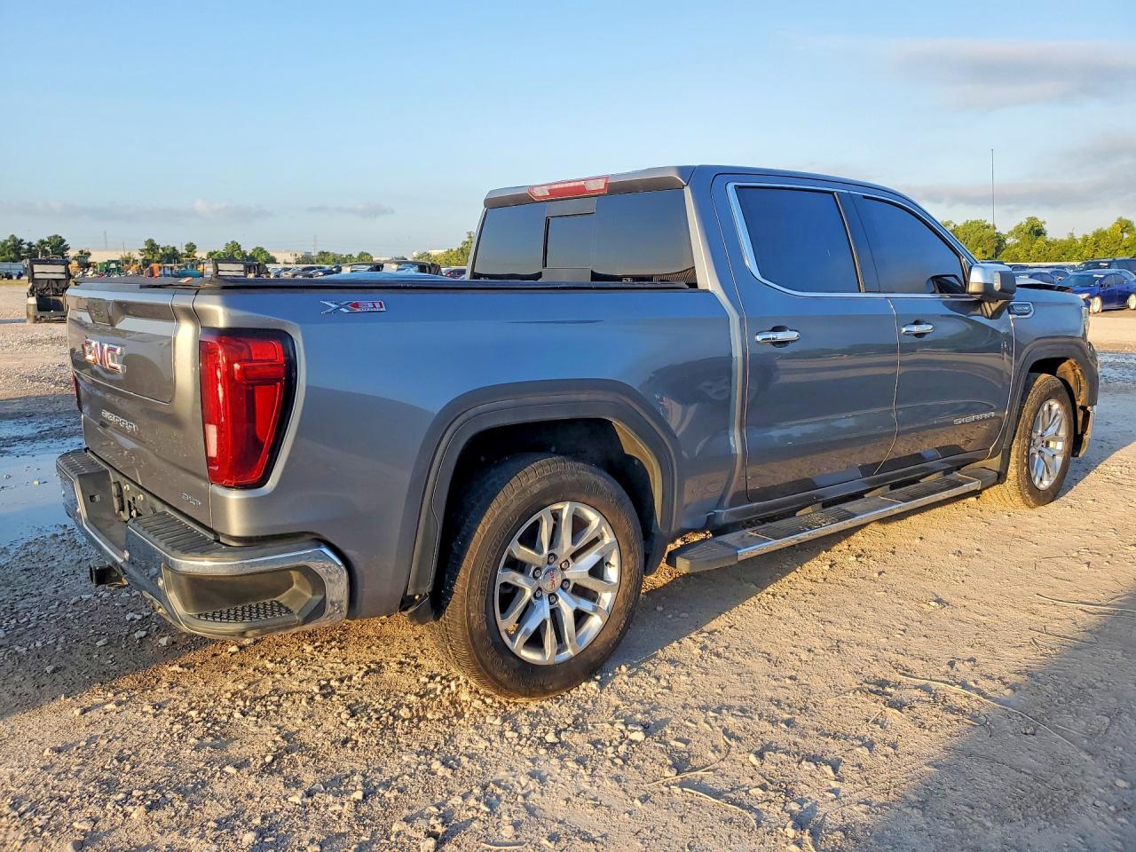 2020 GMC Sierra K1500 Slt - Фото 3