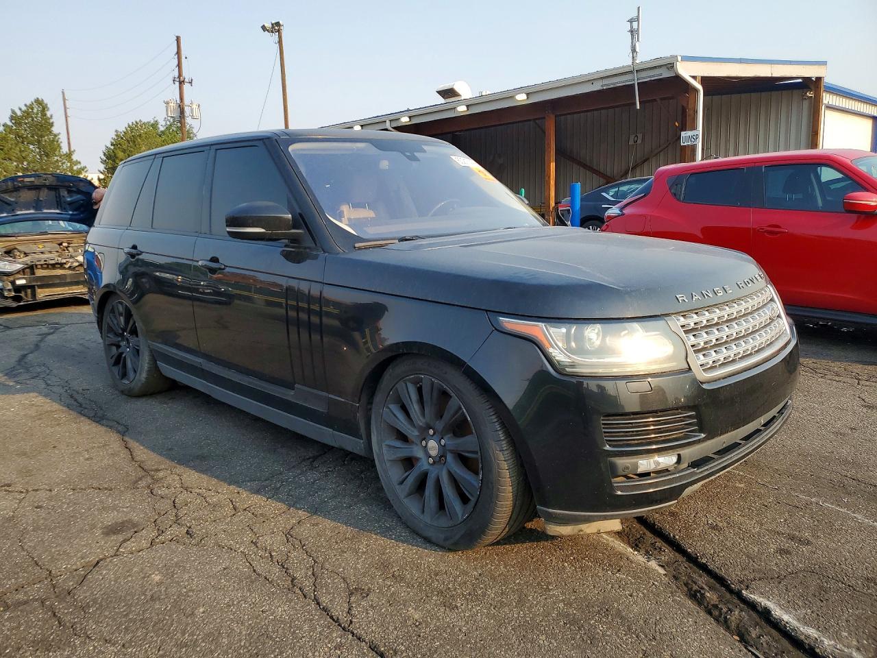 2016 Land Rover Range Rover Supercharged - Image 4