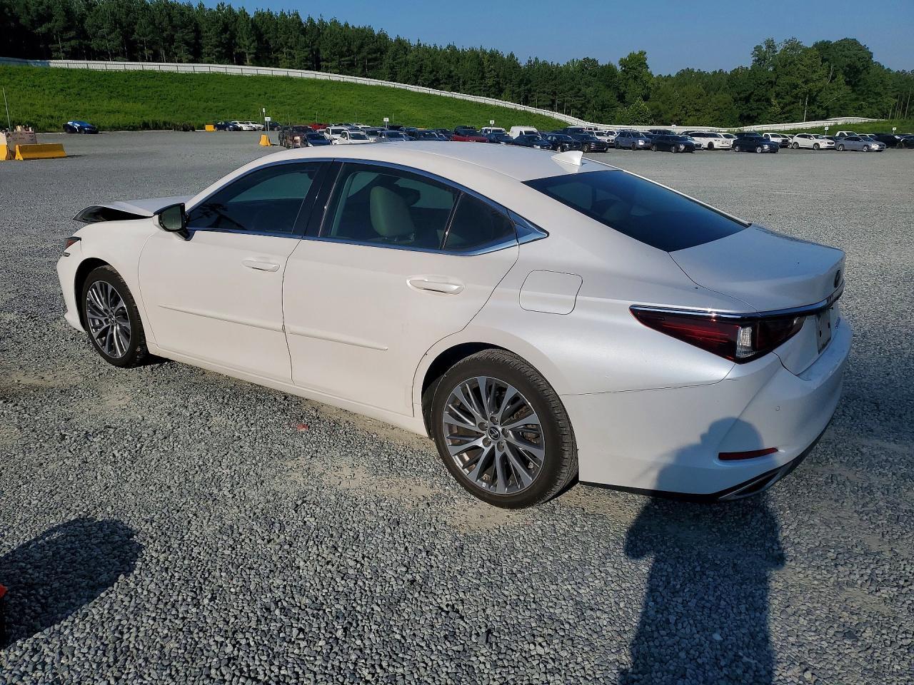 2019 Lexus Es 350 - Фото 2