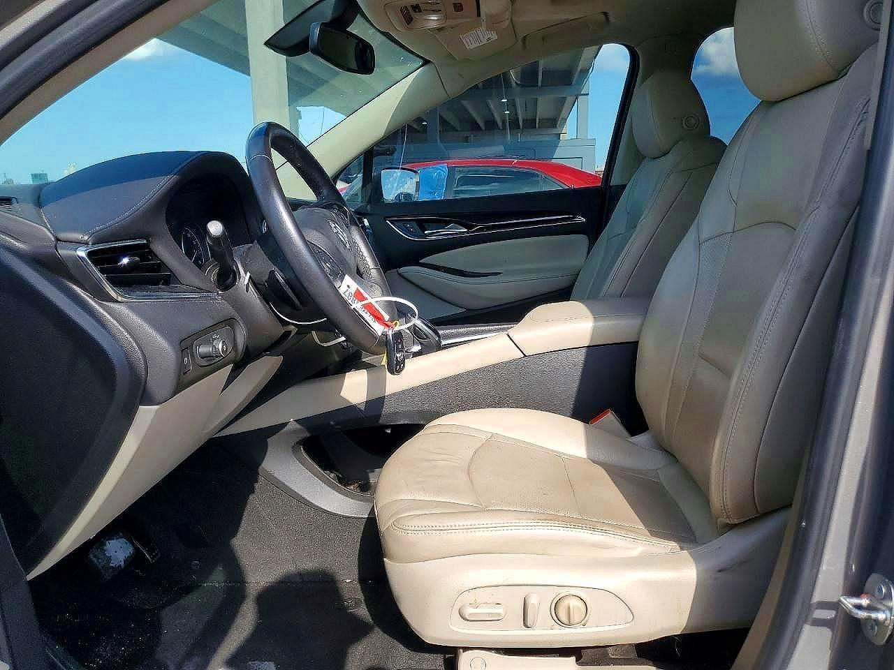 2018 Buick Enclave Essence - Image 7