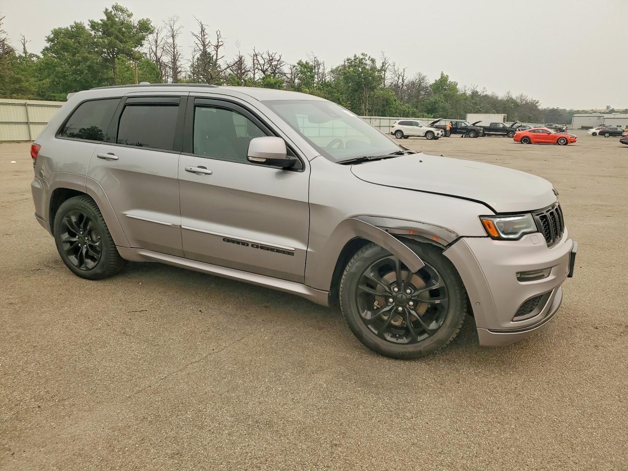 2018 Jeep Grand Cherokee Overland - Фото 4