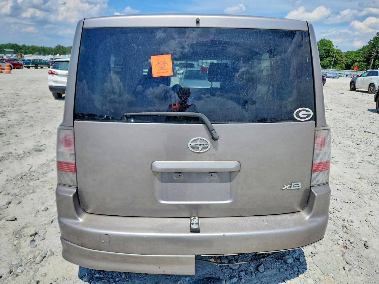 2005 Toyota Scion Xb - Image 6