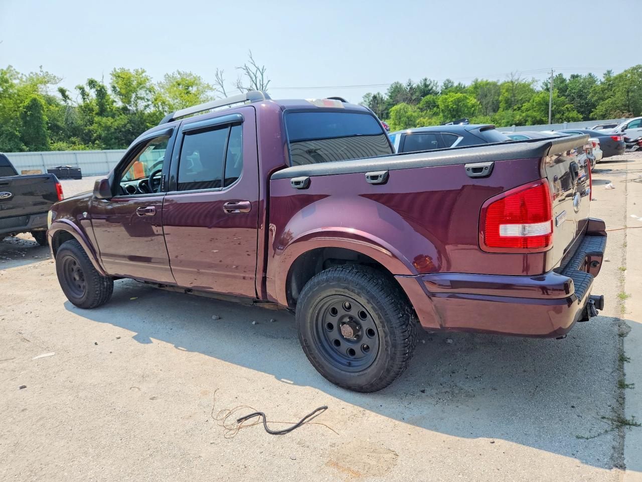 2007 Ford Explorer Sport Trac Limited - Фото 2