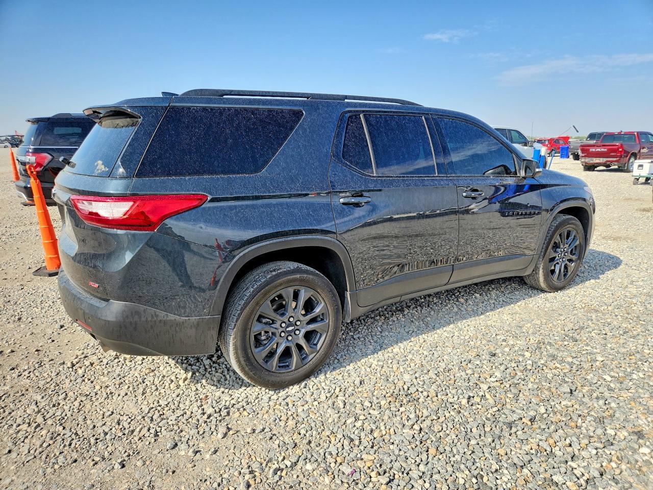 2021 Chevrolet Traverse Rs - Image 3