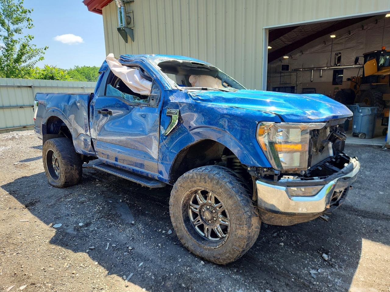 2023 Ford F150 - Image 4