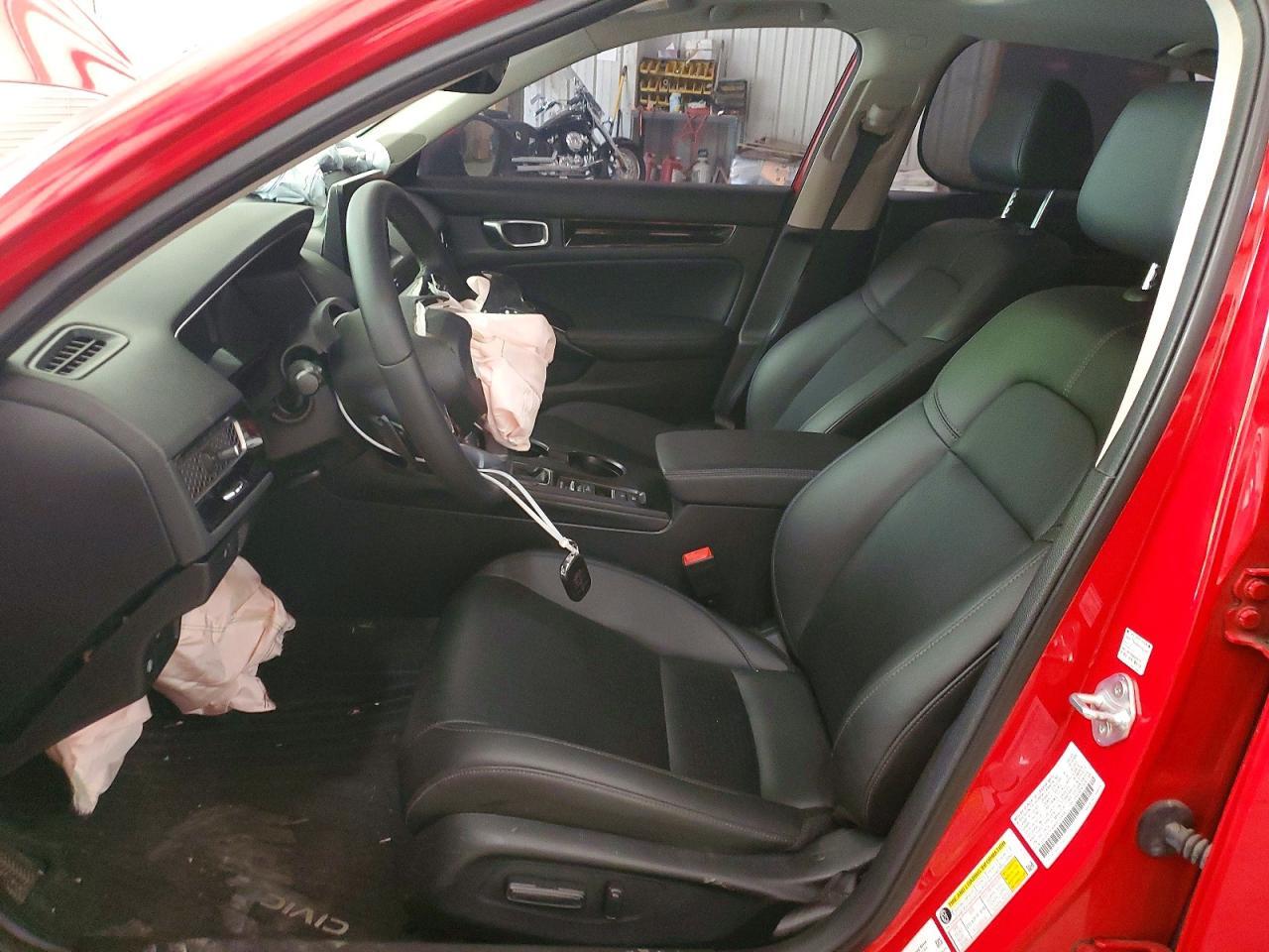 2024 Honda Civic Touring - Image 7