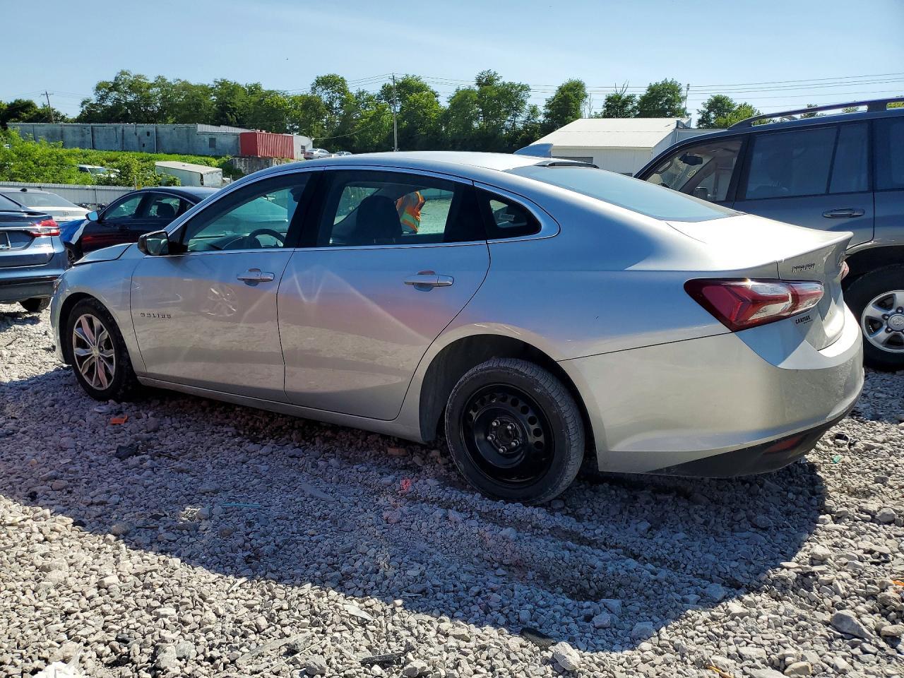2021 Chevrolet Malibu Lt - Фото 2