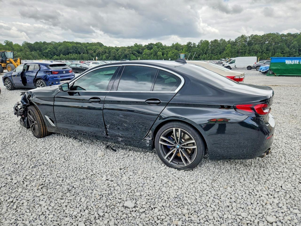 2021 BMW 540 Xi - Фото 2