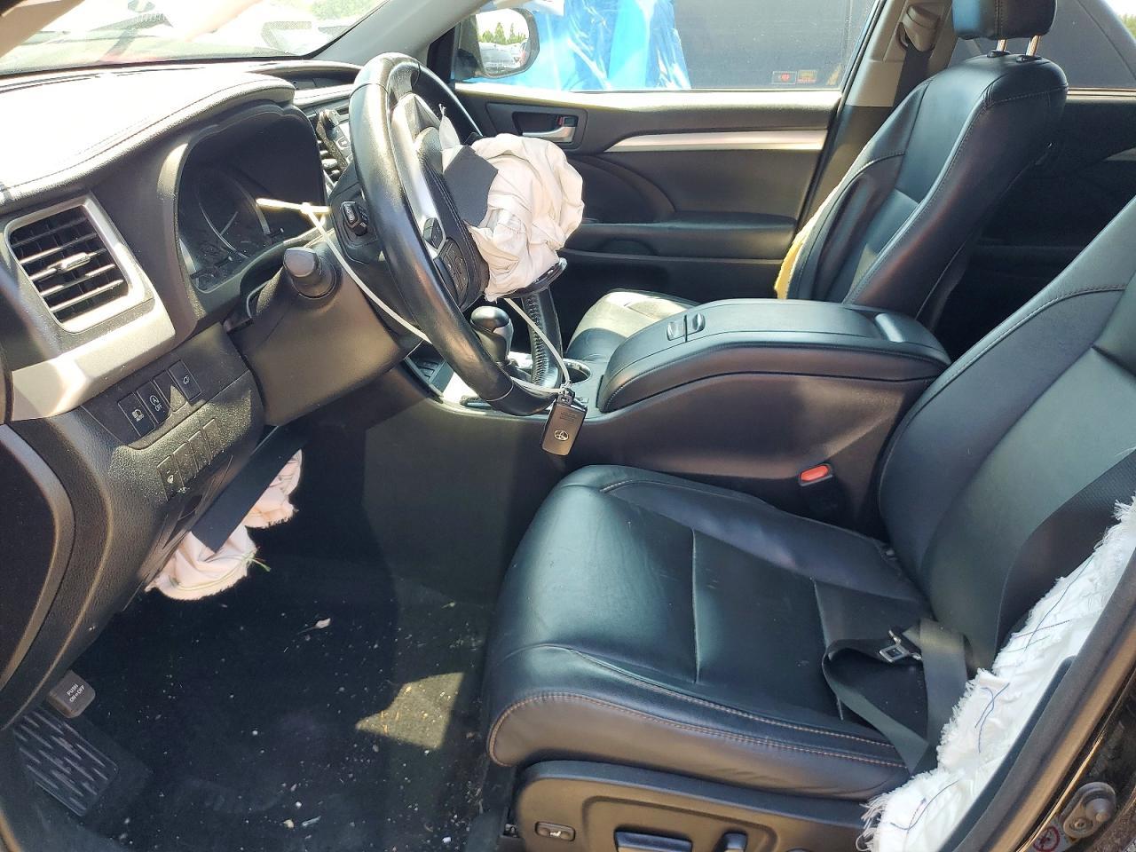 2017 Toyota Highlander Xle - Image 7