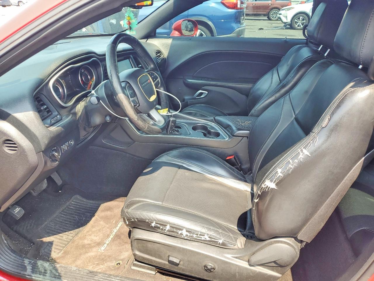 2015 Dodge Challenger Sxt Plus - Image 7