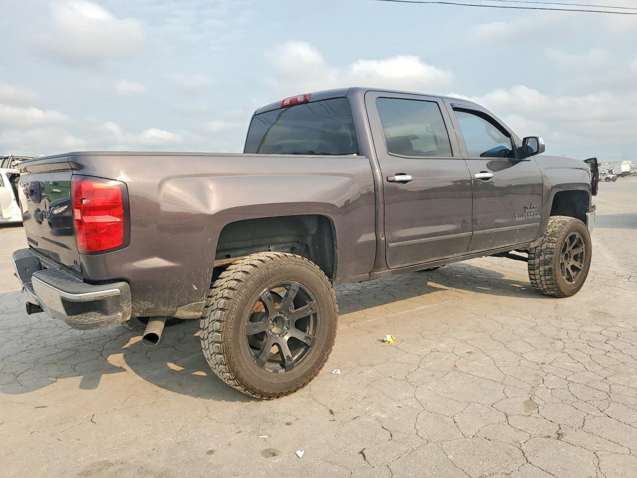2015 Chevrolet Silverado C1500 Lt - Image 3